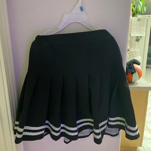 Black and White Tennis Skirt Size XS